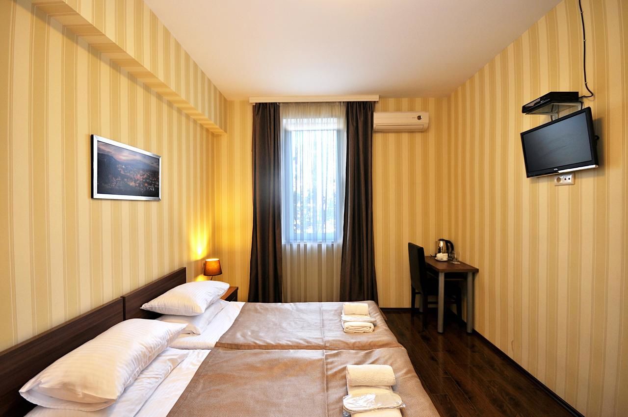 Отель Athletics Hotel Тбилиси-37